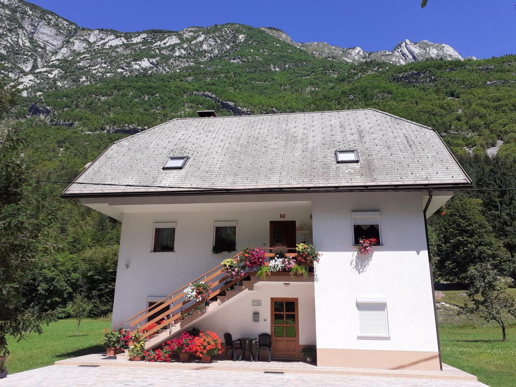 Apartma Pod Rozem Soča Extérieur photo